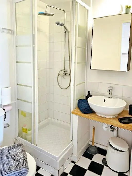 Air-Conditioned Apartment With 2 Balconies Marseille