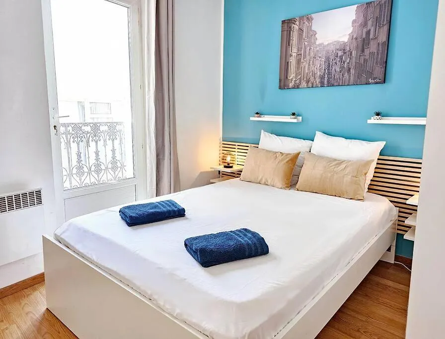 Air-Conditioned Apartment With 2 Balconies Marseille